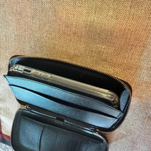 - LOUIS VUITTON AGENDA GEODE LEATHER - Picture 13 of 15